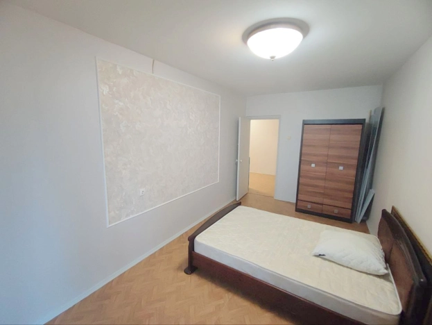 Купить трехкомнатную квартиру в Воронеже. Вариант № 7192914, 15, площадь - квм, цена 7800000 рублей