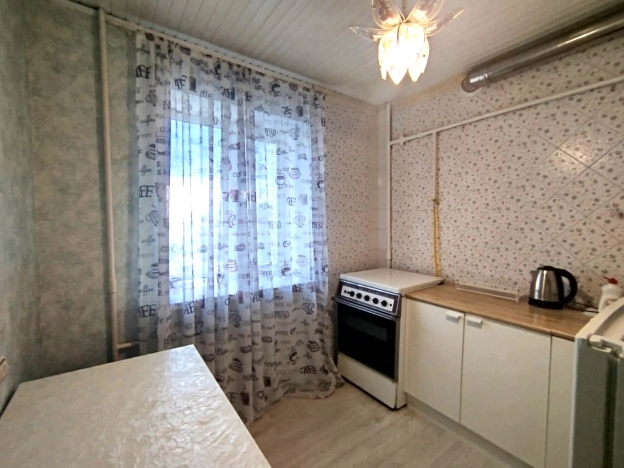 Купить двухкомнатную квартиру в Новороссийске. Вариант № 6246912, 3, площадь -  квм, цена 6600000 рублей