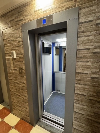 Купить квартиру в Москве. Вариант № 8418284, 12, площадь -  квм, цена 16800000 рублей