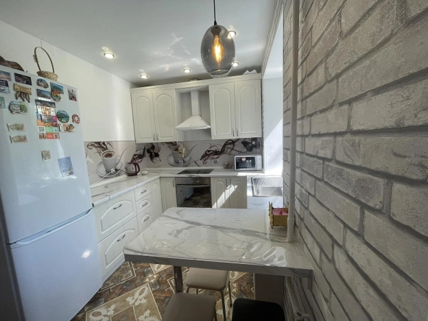 Снять квартиру в Тобольске. Вариант № 11053, 3, площадь -  квм, цена 55000 рублей