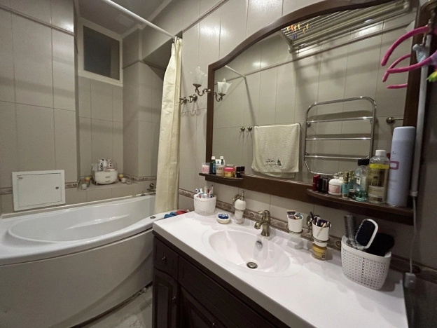 Купить пятикомнатную квартиру в Санкт-Петербурге. Вариант № 36861, 22, площадь -  квм, цена 34800000 рублей