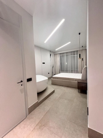 Купить квартиру в Москве. Вариант № 9238134, 13, площадь - квм, цена 50000000 рублей