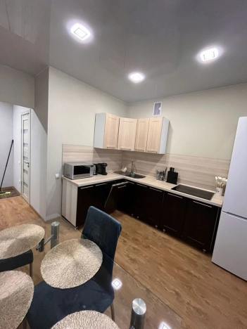 Снять квартиру в Новосибирске. Вариант № 10077621, 3, площадь -  квм, цена 40000 рублей