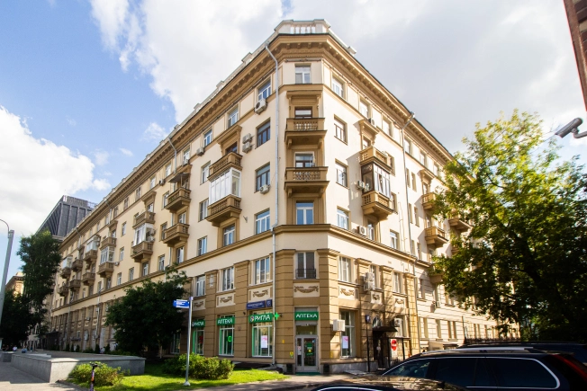 Купить квартиру на улице Ленинградский проспект в Москве. Вариант № 1224652, 35, площадь - квм, цена 50000000.0000 рублей