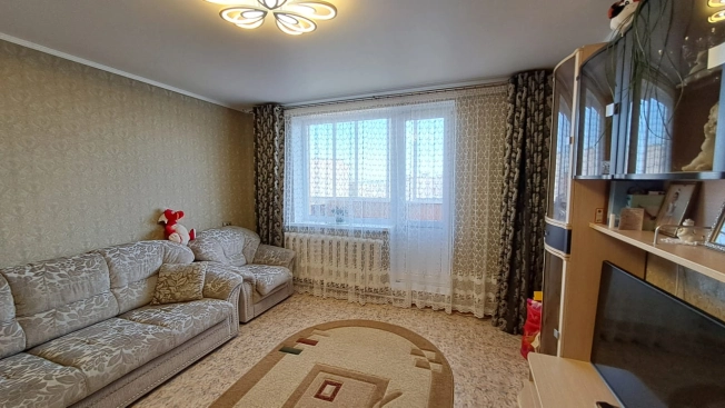 Купить трехкомнатную квартиру на улице Молодёжная в Республике Татарстан (татарстан). Вариант № 9331, 1, площадь -  квм, цена 3500000 рублей