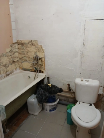 Купить однокомнатную квартиру в Микрорайоне 6А, Ангарск в Ангарске. Вариант № 36561, 4, площадь - квм, цена 2100000 рублей