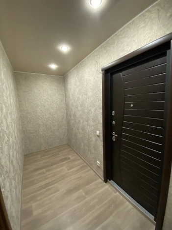 Купить квартиру в Коврове. Вариант № 9705606, 8, площадь -  квм, цена 4300000 рублей