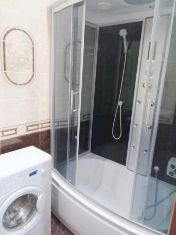 Купить двухкомнатную квартиру в Краснодаре. Вариант № 7610525, 23, площадь -  квм, цена 12400000 рублей