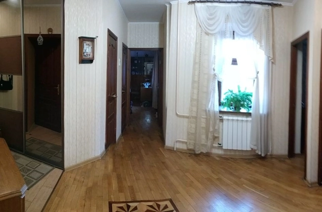 Купить квартиру в Москве. Вариант № 9376536, 9, площадь -  квм, цена 24700000 рублей