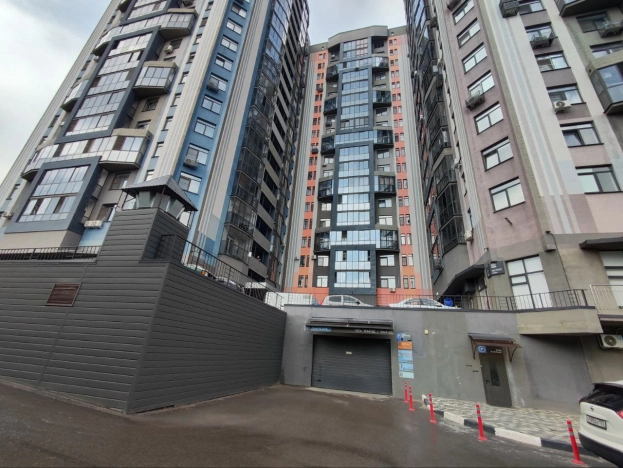 Купить Студию в Воронеже. Вариант № 10240684, 8, площадь - квм, цена 3800000 рублей