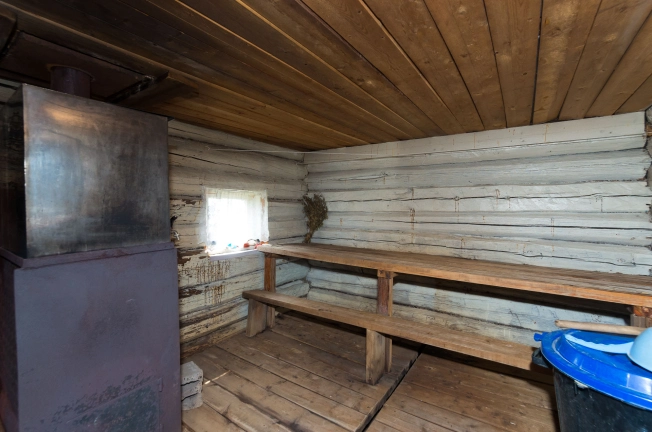 Купить дом в Микрорайоне Восточный, Тобольск в Тобольске. Вариант № 2438, 20, площадь -  квм, цена 3500000 рублей