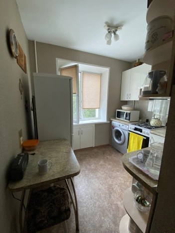 Купить четырехкомнатную квартиру в Волгограде. Вариант № 2727592, 20, площадь -  квм, цена 6300000 рублей