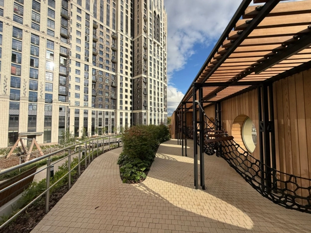 Купить квартиру в Москве. Вариант № 9216540, 12, площадь -  квм, цена 25000000 рублей