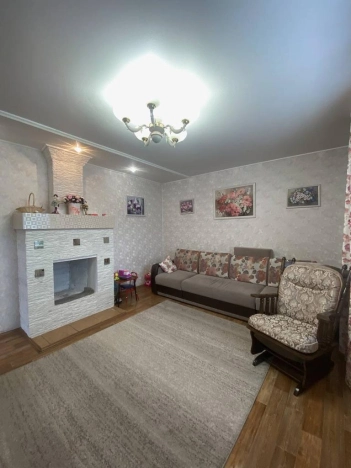 Купить дом в Микрорайоне Прометей, Октябрьский в Октябрьском. Вариант № 2555, 4, площадь -  квм, цена 8500000 рублей