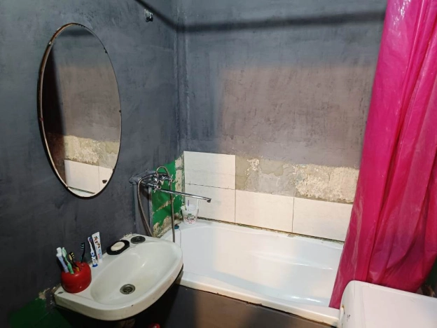 Купить двухкомнатную квартиру в Омске. Вариант № 8580291, 6, площадь -  квм, цена 3300000 рублей