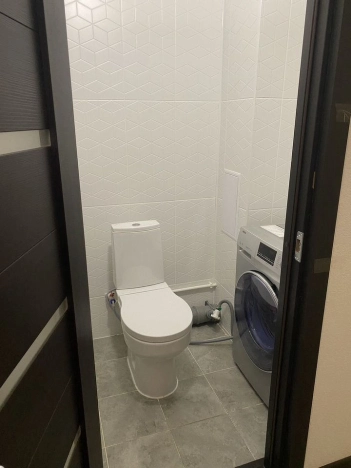 Купить двухкомнатную квартиру в Ленинградской области. Вариант № 7845171, 4, площадь -  квм, цена 9999000 рублей