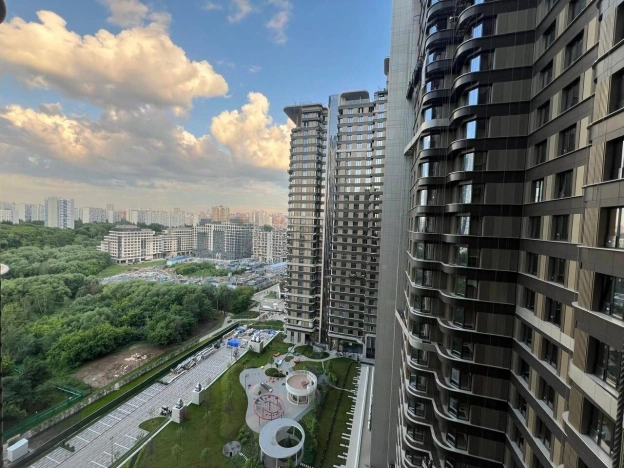 Купить квартиру в Москве. Вариант № 3205333, 16, площадь - квм, цена 64400000.0000 рублей