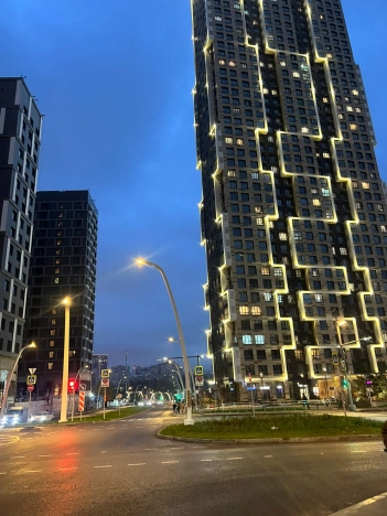 Купить квартиру в Москве. Вариант № 8425498, 30, площадь -  квм, цена 30000000 рублей