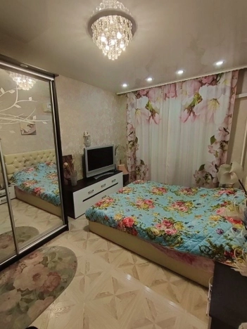 Купить квартиру в Москве. Вариант № 10276800, 4, площадь -  квм, цена 23700000 рублей