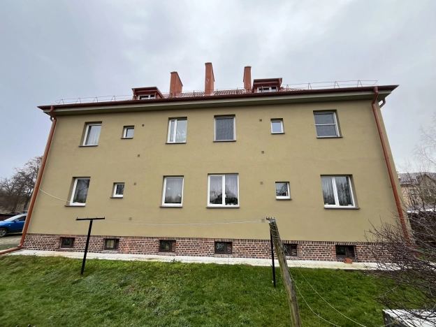 Купить трехкомнатную квартиру в Калининградской области. Вариант № 9276666, 6, площадь -  квм, цена 3100000 рублей