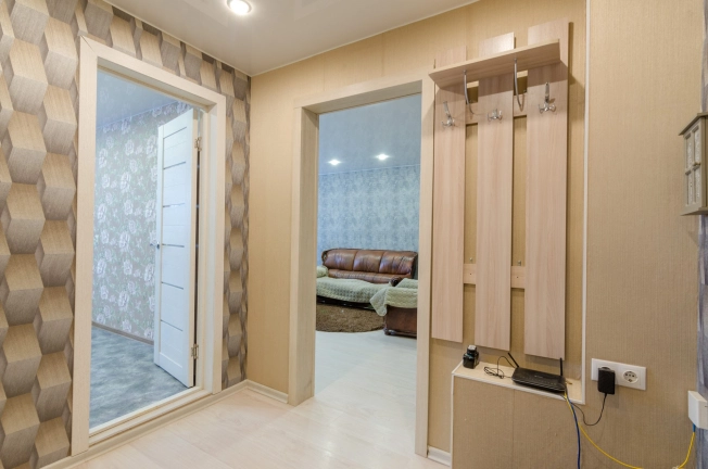 Купить четырехкомнатную квартиру в Вологде. Вариант № 18317, 7, площадь -  квм, цена 9700000 рублей