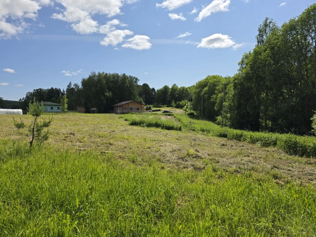 Купить земельный участок на улице Цветочная в Республике Карелия. Вариант № 2120899, 7, площадь -  квм, цена 880000 рублей