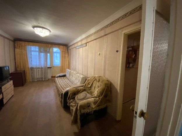 Купить трехкомнатную квартиру на улице Ильи Мухачева в Бийске. Вариант № 21678, 8, площадь -  квм, цена 4990000 рублей