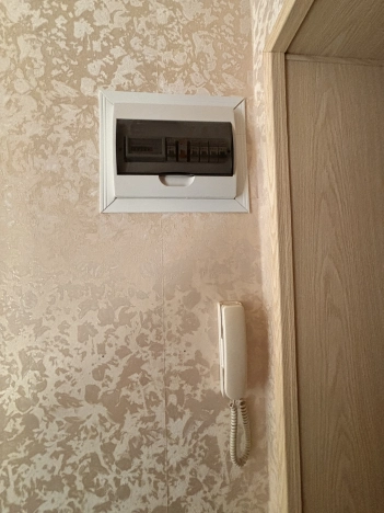 Купить двухкомнатную квартиру в Приморском крае. Вариант № 17413, 9, площадь -  квм, цена 3450000 рублей