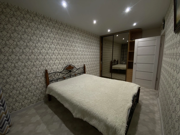 Купить квартиру в районе Сормовский в Нижнем Новгороде. Вариант № 8539412, 6, площадь -  квм, цена 6900000 рублей