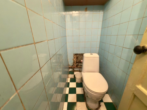 Купить квартиру в Москве. Вариант № 8821971, 11, площадь -  квм, цена 27000000 рублей