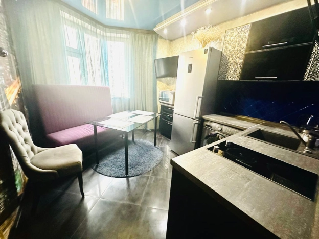 Купить квартиру в Москве. Вариант № 8176516, 9, площадь -  квм, цена 12300000 рублей