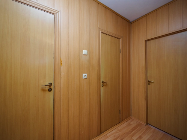 Купить квартиру в Омске. Вариант № 9303615, 21, площадь -  квм, цена 6400000 рублей