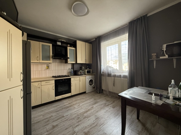 Купить двухкомнатную квартиру на улице Виктора Гакуна в Калининграде. Вариант № 7225898, 0, площадь -  квм, цена 7280000 рублей