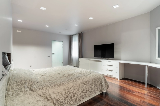 Купить дом на улице Колтушское шоссе в Всеволожске. Вариант № 297517, 45, площадь -  квм, цена 178000000 рублей