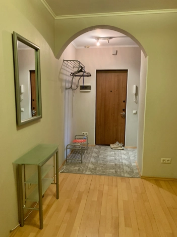 Купить квартиру в Москве. Вариант № 9807471, 15, площадь -  квм, цена 32900000 рублей