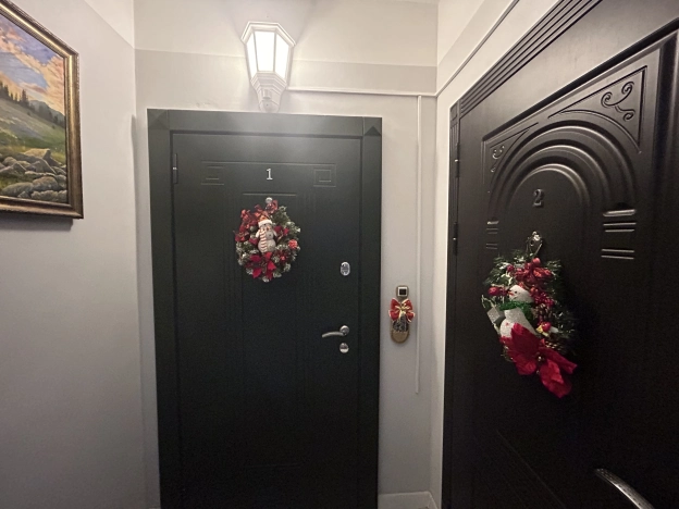 Купить однокомнатную квартиру в Калининградской области. Вариант № 10073881, 35, площадь -  квм, цена 19500000 рублей