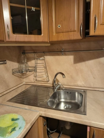 Купить квартиру на вторичке в Микрорайоне 10-й, Зеленоград в Московской области. Вариант № 10894757, 5, площадь - квм, цена 13600000 рублей