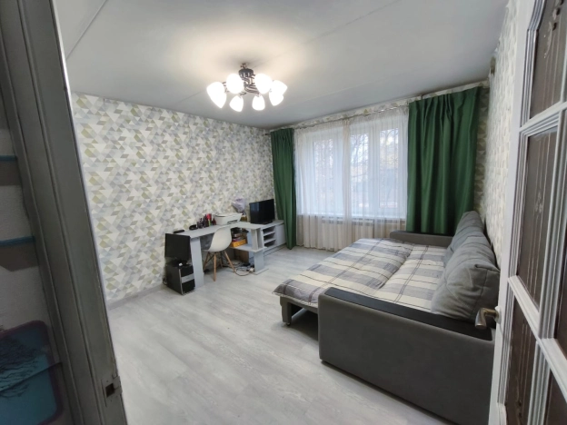 Купить квартиру в Москве. Вариант № 9832251, 2, площадь -  квм, цена 12850000 рублей