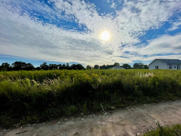 Купить земельный участок в Калининграде. Вариант № 2062700, 8, площадь -  квм, цена 1700000 рублей