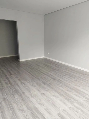 Купить трехкомнатную квартиру в Ростовской области. Вариант № 6227820, 5, площадь -  квм, цена 8349999 рублей