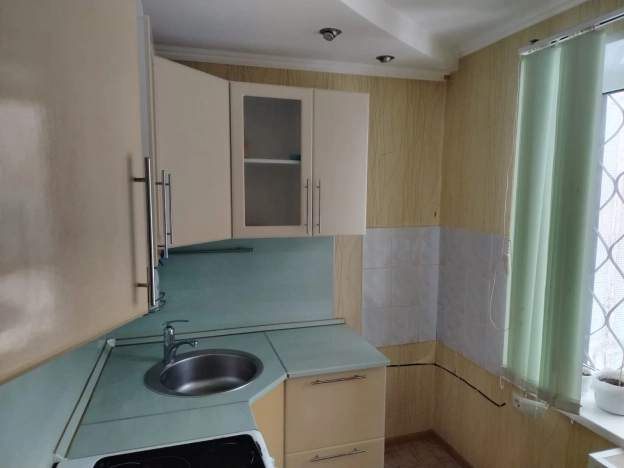 Купить квартиру в Тобольске. Вариант № 9082608, 3, площадь -  квм, цена 4200000 рублей