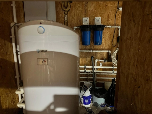 Купить дом в Новосибирске. Вариант № 3408111, 23, площадь -  квм, цена 10500000 рублей