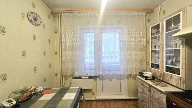 Купить двухкомнатную квартиру в Микрорайоне 15-й, Ангарск в Ангарске. Вариант № 4859195, 6, площадь -  квм, цена 4850000 рублей