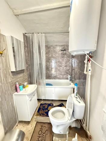 Купить дом на улице Мечникова в Элисте. Вариант № 27215, 5, площадь -  квм, цена 2880000 рублей