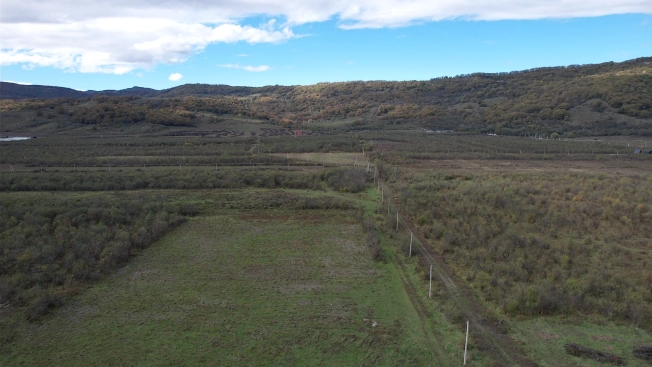 Купить земельный участок на улице Заречная в Республике Адыгея (адыгея). Вариант № 10499414, 1, площадь -  квм, цена 35000000 рублей