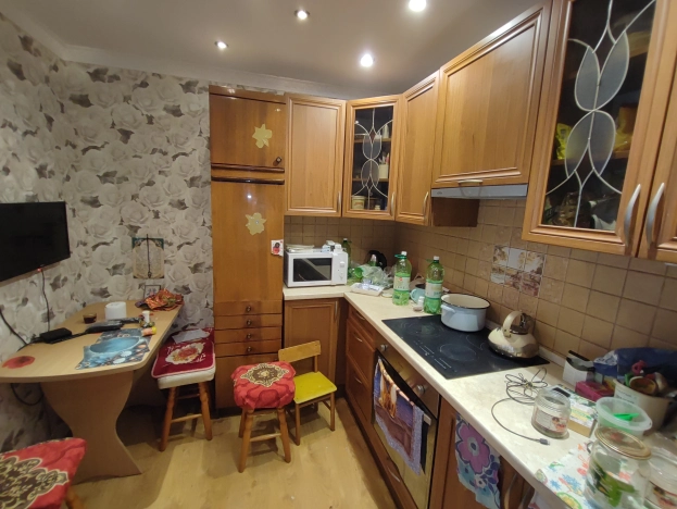 Снять комнату в Калининграде. Вариант № 1925203, 3, площадь -  квм, цена 15000 рублей