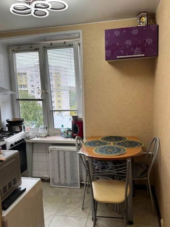 Купить квартиру в Москве. Вариант № 3300779, 3, площадь - квм, цена 18000000.0000 рублей