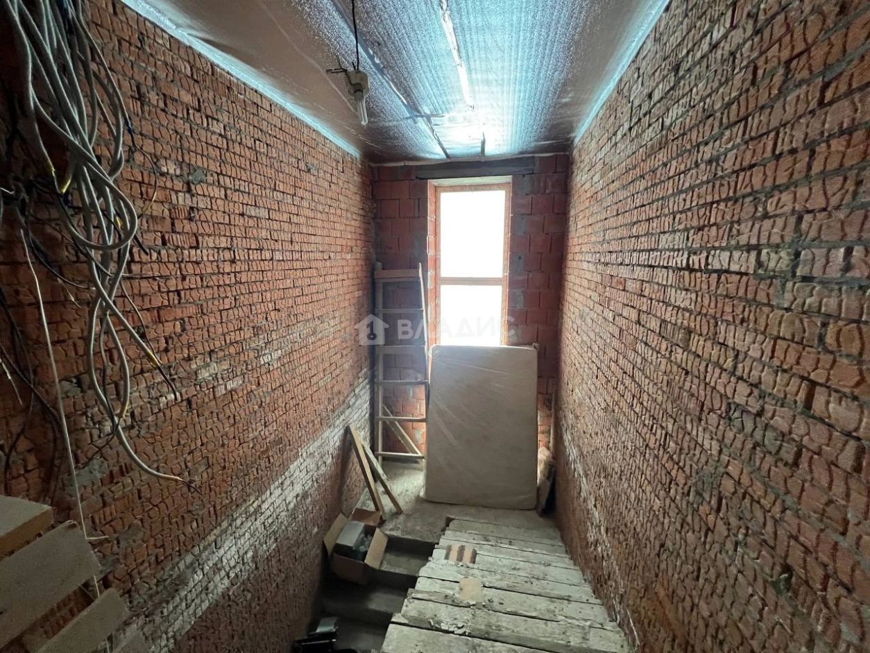 Photo https://36000382-a1c2-4a8a-a109-3fc3bfc73cf7.selcdn.net/App/Entity/ObjectRealty/ObjectRealty/CX/0d16772a-6282-4bd2-b4a5-33fc128a54ba/Zu3GmUEsRUi9bmTXei9dk5qzVNy8jT3pMzT4RYk4.jpg.compressed.webp