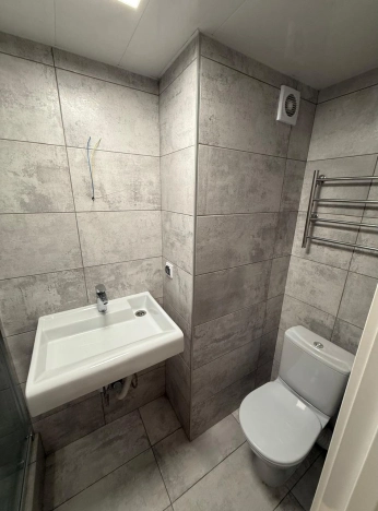 Купить квартиру в Москве. Вариант № 10130634, 4, площадь -  квм, цена 7060000 рублей