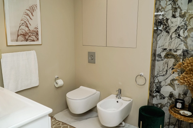 Купить четырехкомнатную квартиру на улице Мира в Новосибирской области. Вариант № 4156069, 16, площадь -  квм, цена 30000000 рублей